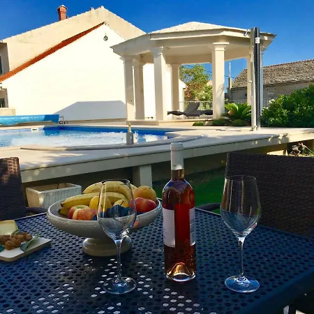 Jadranka Adults Only Бол