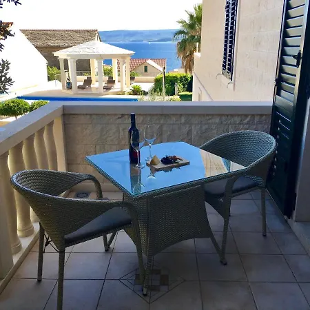 Jadranka Adults Only Бол